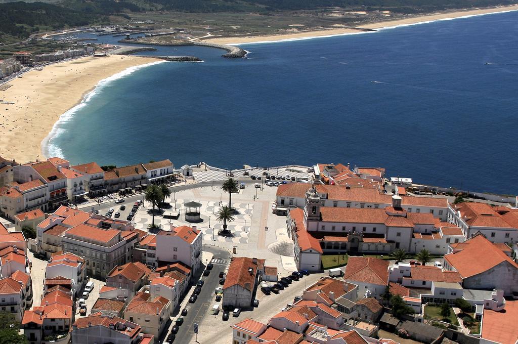 Apartamentos Gaivota Holidays Nazaré Esterno foto