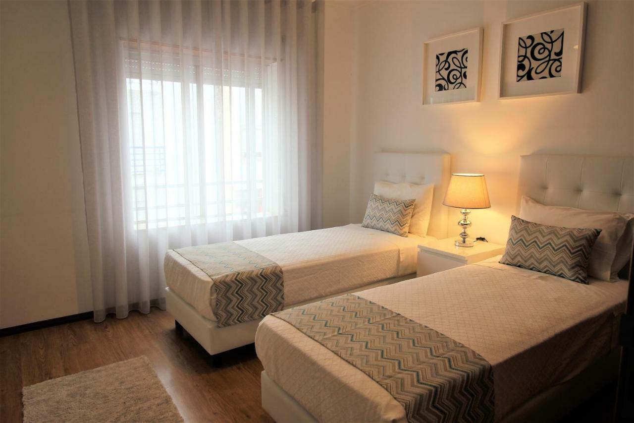 Apartamentos Gaivota Holidays Nazaré Esterno foto