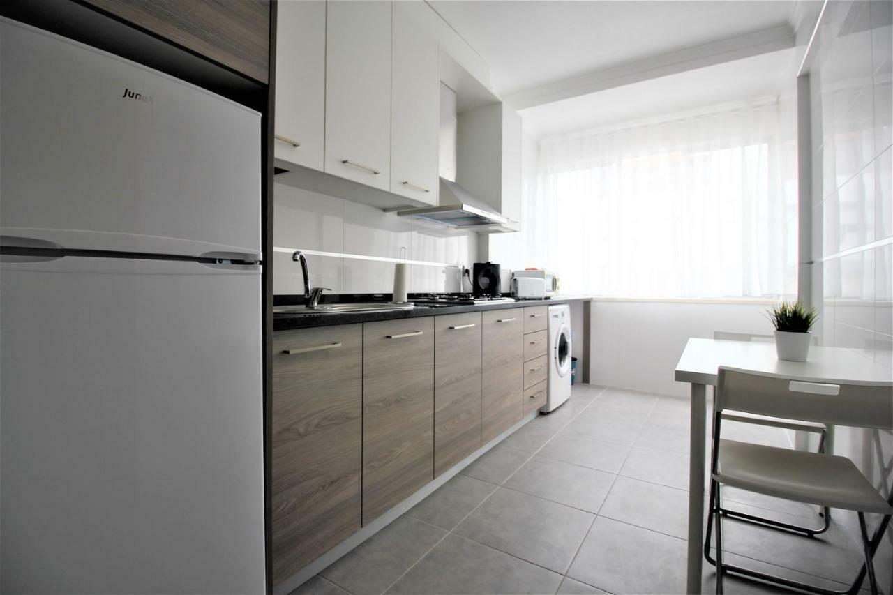 Apartamentos Gaivota Holidays Nazaré Esterno foto