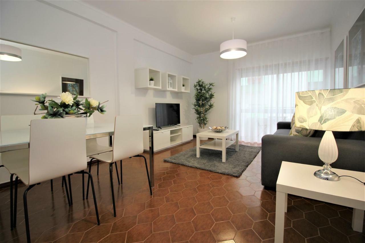 Apartamentos Gaivota Holidays Nazaré Esterno foto